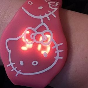 💗⌚ Hello Kitty Sanrio Watch HTF FIRM💗🐱